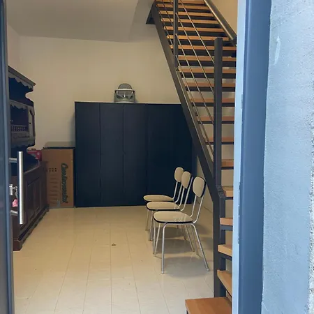 Beautiful Seaside 2 Bedroom Babina شقة غاباس