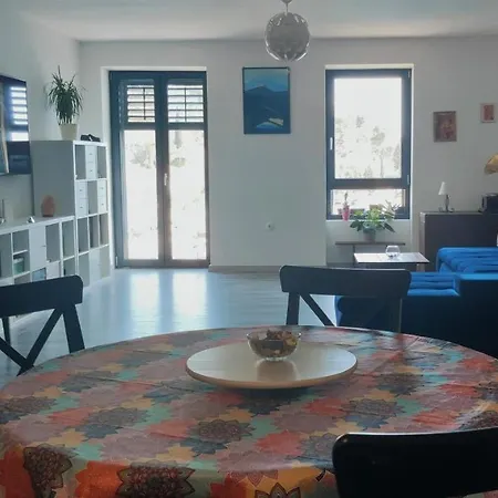 Beautiful Seaside 2 Bedroom Babina Daire Rabac