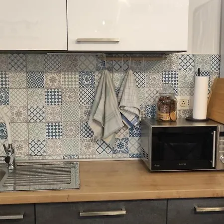Apartment Beautiful Seaside 2 Bedroom Babina