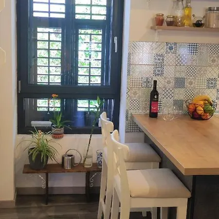 Apartment Beautiful Seaside 2 Bedroom Babina *